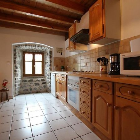 Maison En Pierres Avec Terrain Pres Du Massif Du Mezenc, Ideale Pour Un Sejour Nature En Famille - Fr-1-582-267 Saint-Front  Buitenkant foto